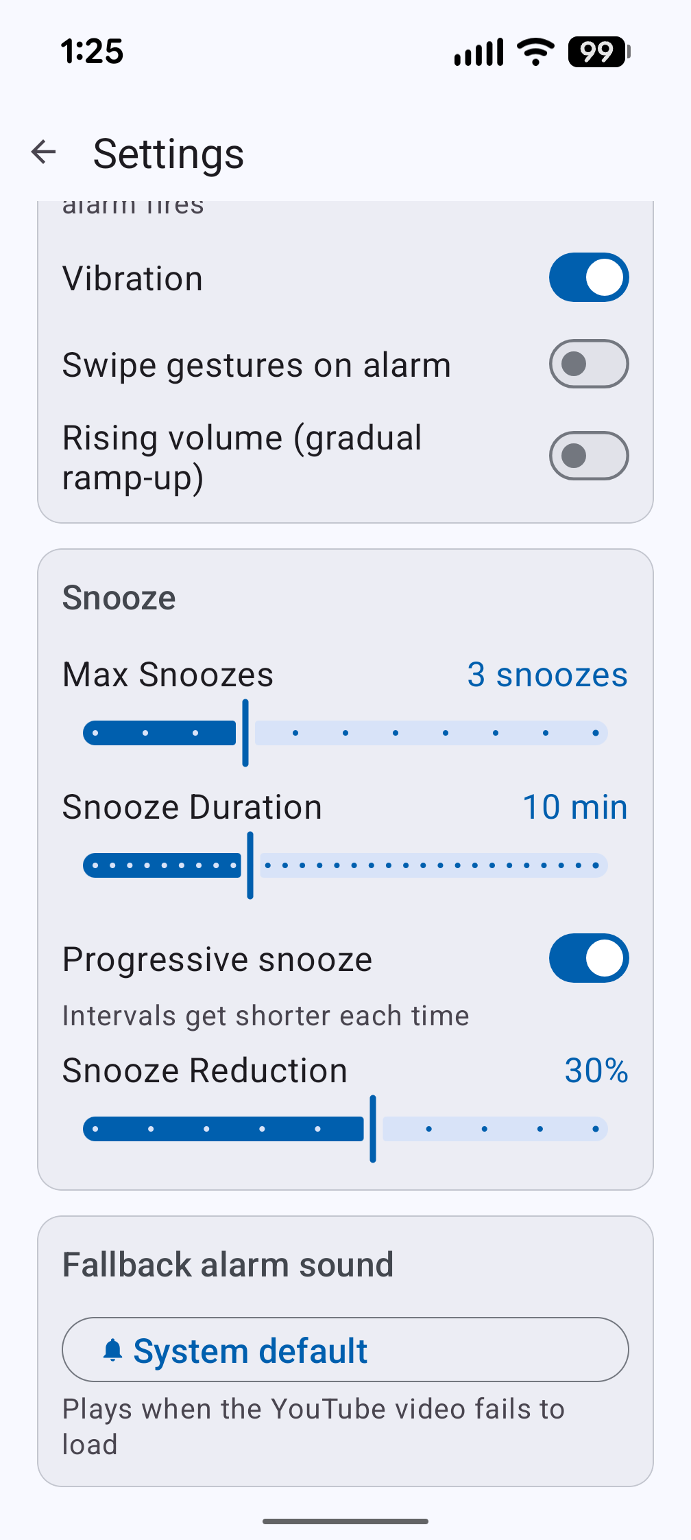Settings screen with max snoozes, snooze duration, progressive snooze toggle, snooze reduction slider, and fallback alarm sound